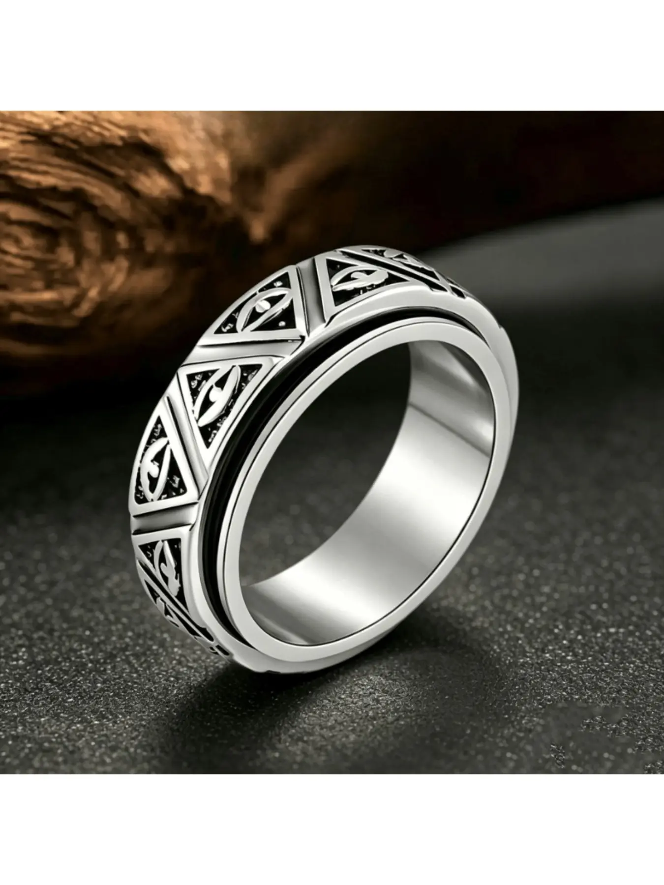 Fashion Creative Triangle Pyramid Horus Eye Rotating Men's Tungsten Steel Ring Suitable for Daily Party and Party Wearing