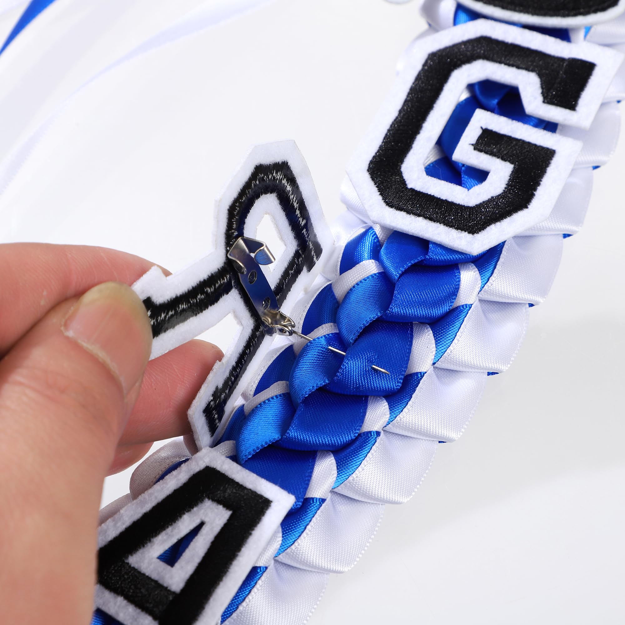 2026 Graduation Leis for Him Her, Hand Woven Blue Braided Ribbon Lei With GRAD Letters And Cap Charm, Adjustable Graduation Money Lei Equipped With Safety Pins, Premium Grad Party Favors Decor For Class of 2026 Graduation Ceremony Celebration Gifts