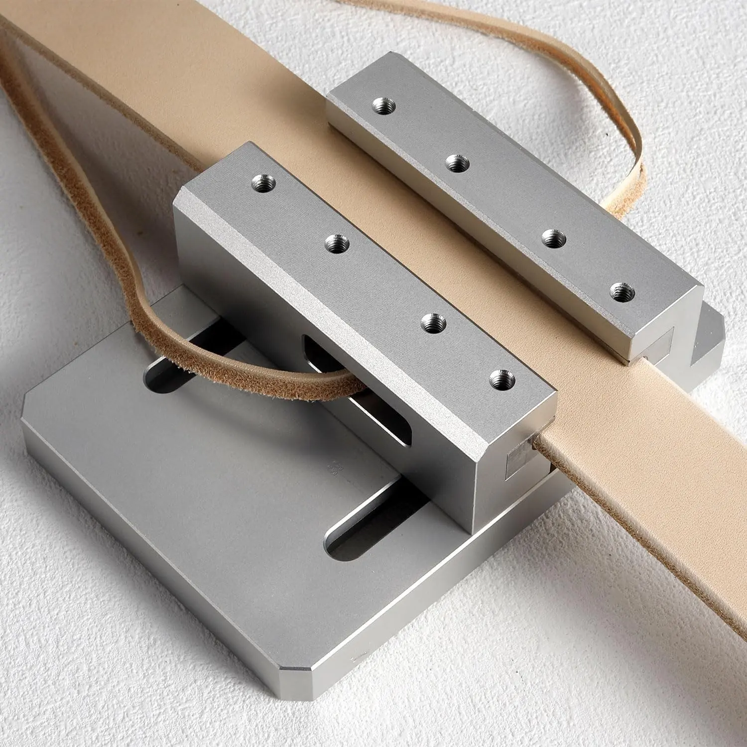 Professional Leather Edge Trimmer for 4.5-6mm Thickness, Cnc Precision Aluminum, Adjustable Width, Essential Tool for Leather Crafting, Leather Trimming