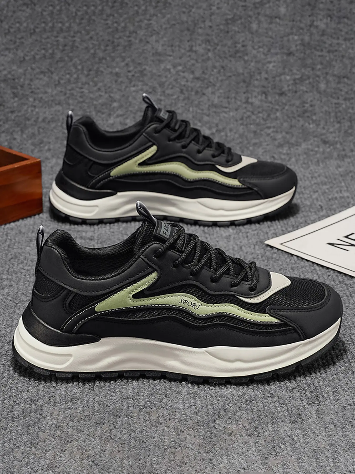 Men's Retro Colorblock Mesh Dad Shoes, Lightweight Breathable Laces Thick Sole, Anti-Slip Shock Absorption, Casual All-Season Footwear