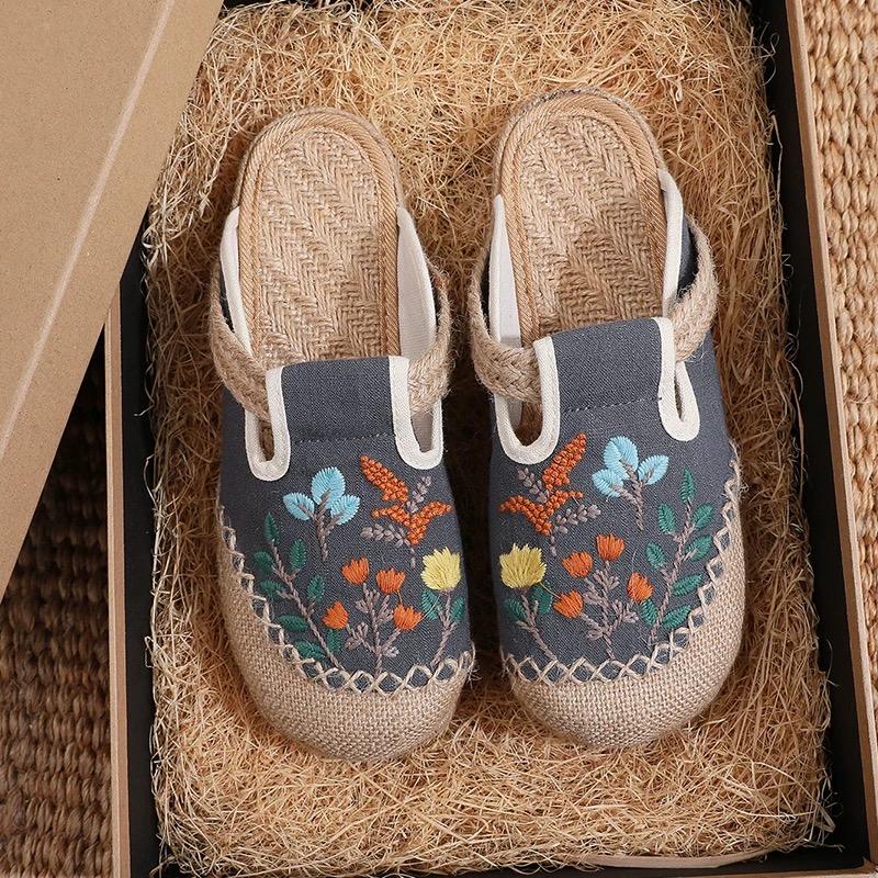 Embroidered Shoes, Mules, Slip-on Loafers, Round-toe Closed-front Half-slippers, Vintage Embroidered Cloth Shoes, Chinese-style Slippers, Women Shoes