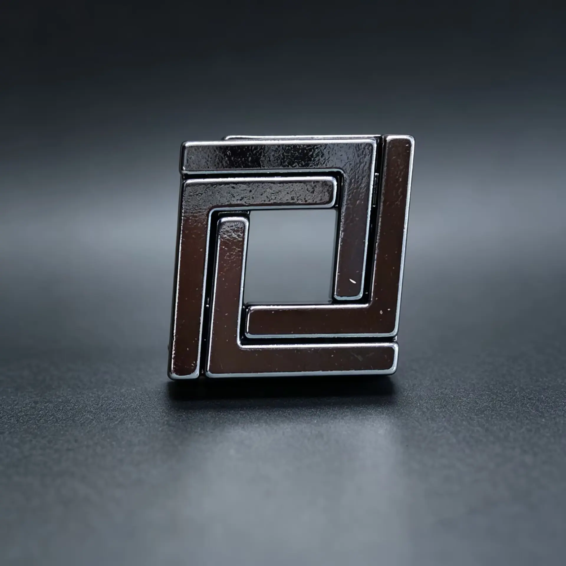 Zinc Alloy Four-Sided Lock Puzzle Toy, Geometric Cube Unlocking Brain Teaser, Stress Relieving Cube, Stress Relief Finger Game, Intellectual Challenge Toy