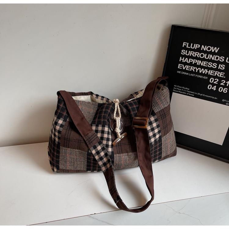 New Winter Plaid Crossbody Bag Fashion Retro Texture Square Shoulder Bag Lightweight Casual Leisure Large Capacty Coach Bag