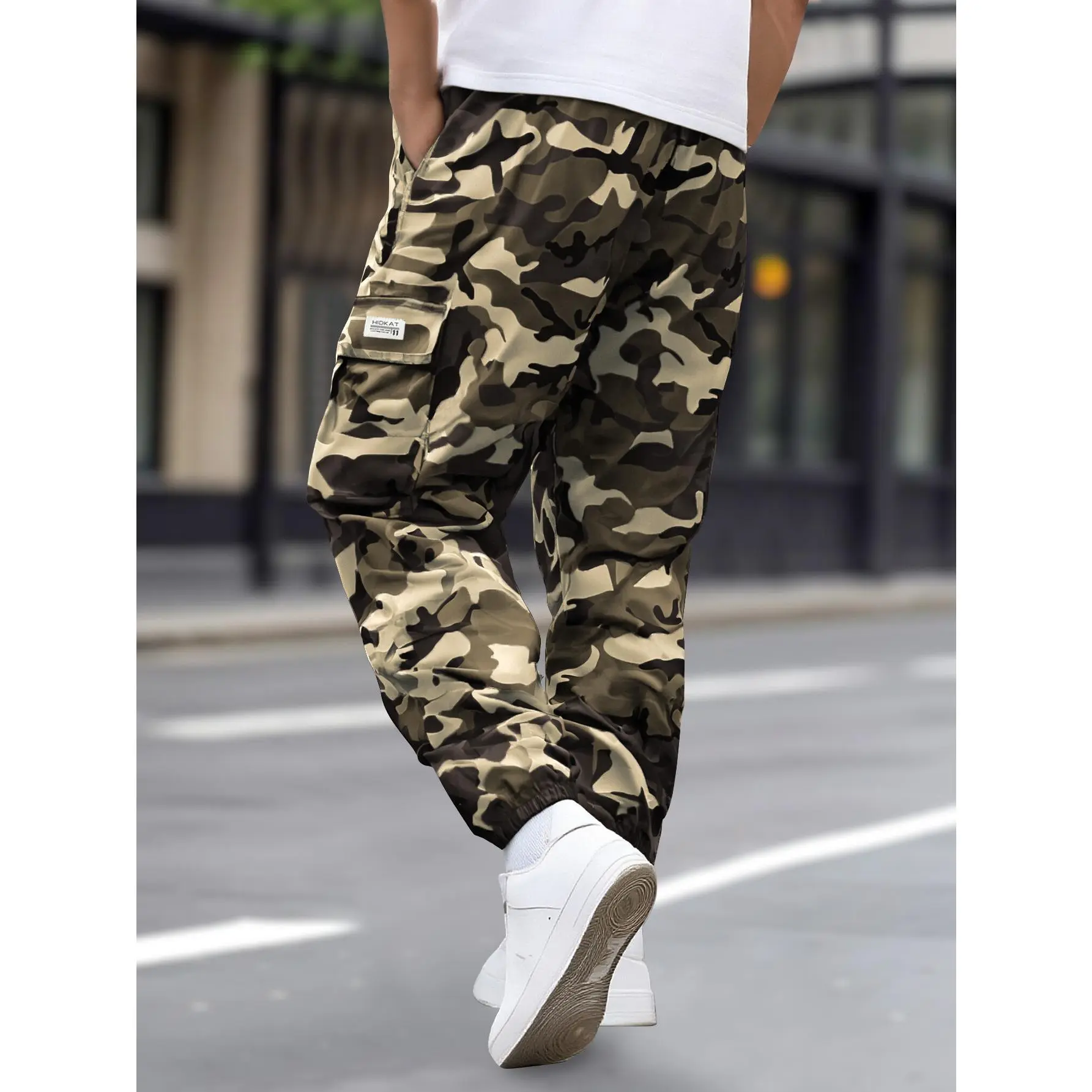 Men's Camouflage Work Joggers - Relaxed Fit, Multi-Pockets, Tapered Ankles, Retro Workwear Trousers, Machine Washable, Ideal for Outdoor Hikes, Mountaineering, Nylon Weave