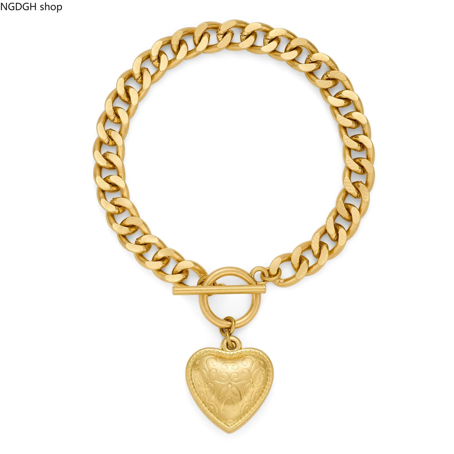 Women's Gold Heart Chain Bracelets - Trendy Chunky Curb Link Toggle Clasp, Engraved Heart Pendant, Bold Stainless Steel Design, Durable Luxury Jewelry for Daily Wear & Party Glam, Non Tarnish Jewelry, Female, Bold Look, Casual, Evening