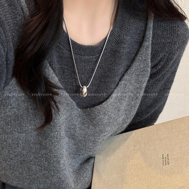 Minimalist Silver Teardrop Titanium Steel Necklace for Women | High-End Long Sweater Chain | Edgy Cool Tone Fashion Accessory