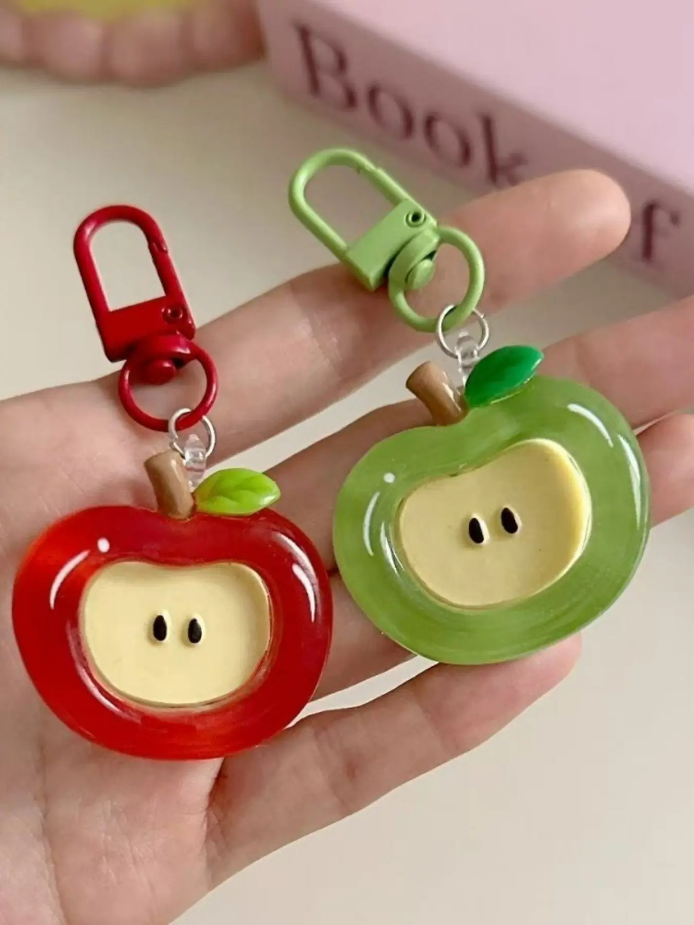 2/20pcs Cute Apple Keychain Set - Red & Green Acrylic Pendants with Playful Face Design, Perfect for Backpacks, Bags, and Accessories, Trendy Cute Keychain, Cute Keychain Accessories, Handmade Keychain, Keychain Kawaii, Keychains Cute