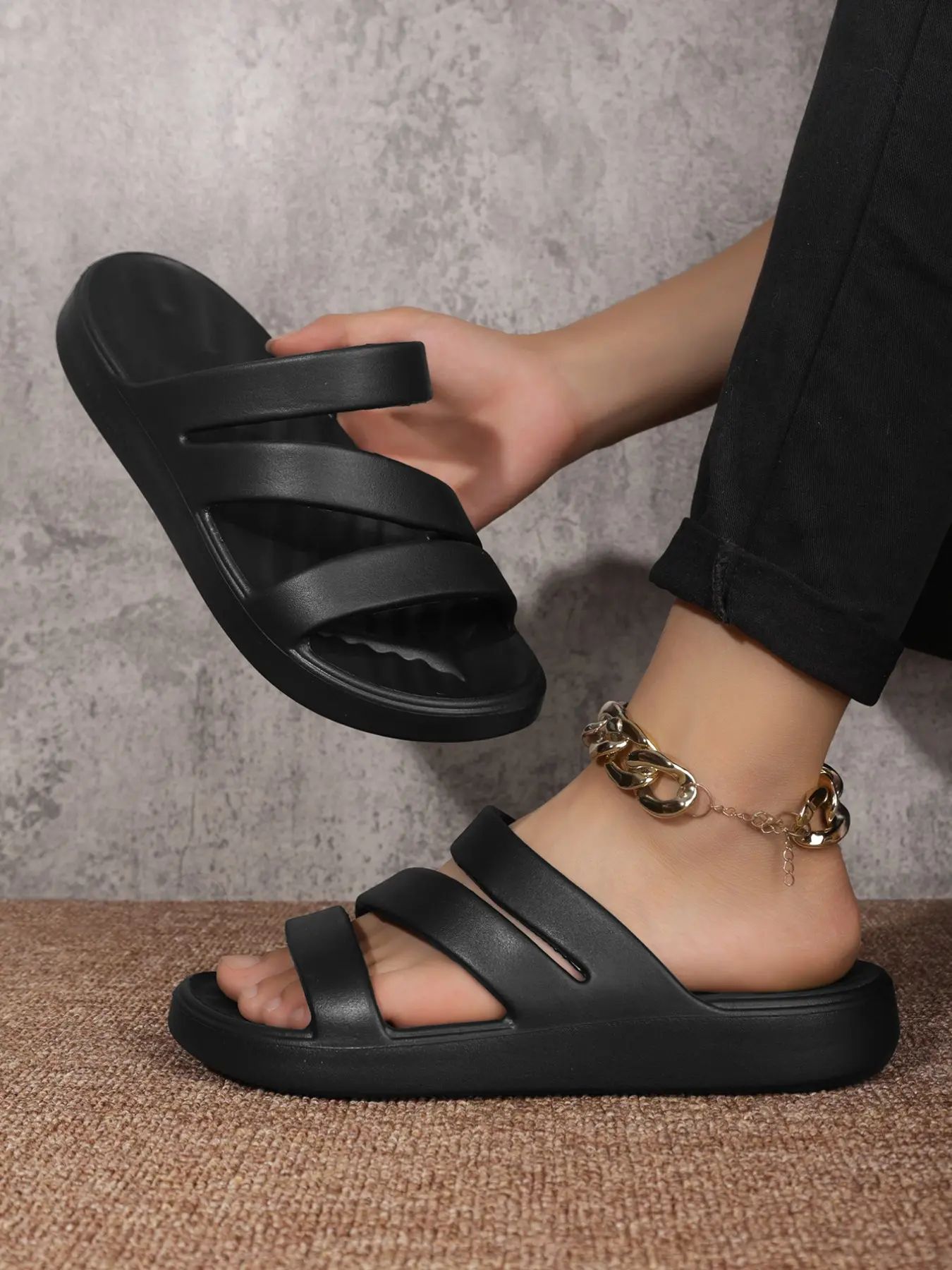 Exclusive New Dual Strap Lightweight Flat Slippers for Women, Sizes 36-41, Soft and Comfortable Home Shoes, Casual Indoor Footwear, Casual Eva Material