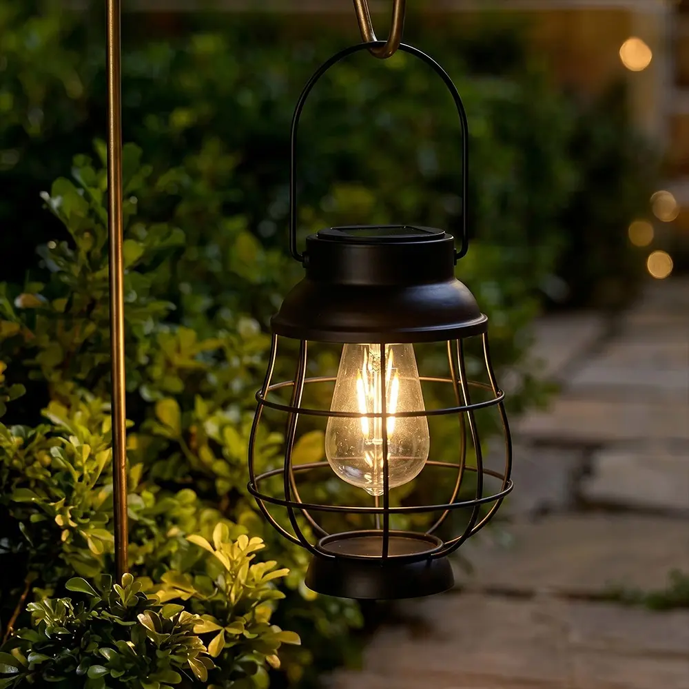 Vintage Black Solar Wall Lights, Outdoor Hanging Lantern Pendant Lights, Decorative Lanterns, Suitable for Decorating Gardens, Yards and Pathways, Landscape Lighting for Garden Decoration, Thanksgiving and Christmas Gifts