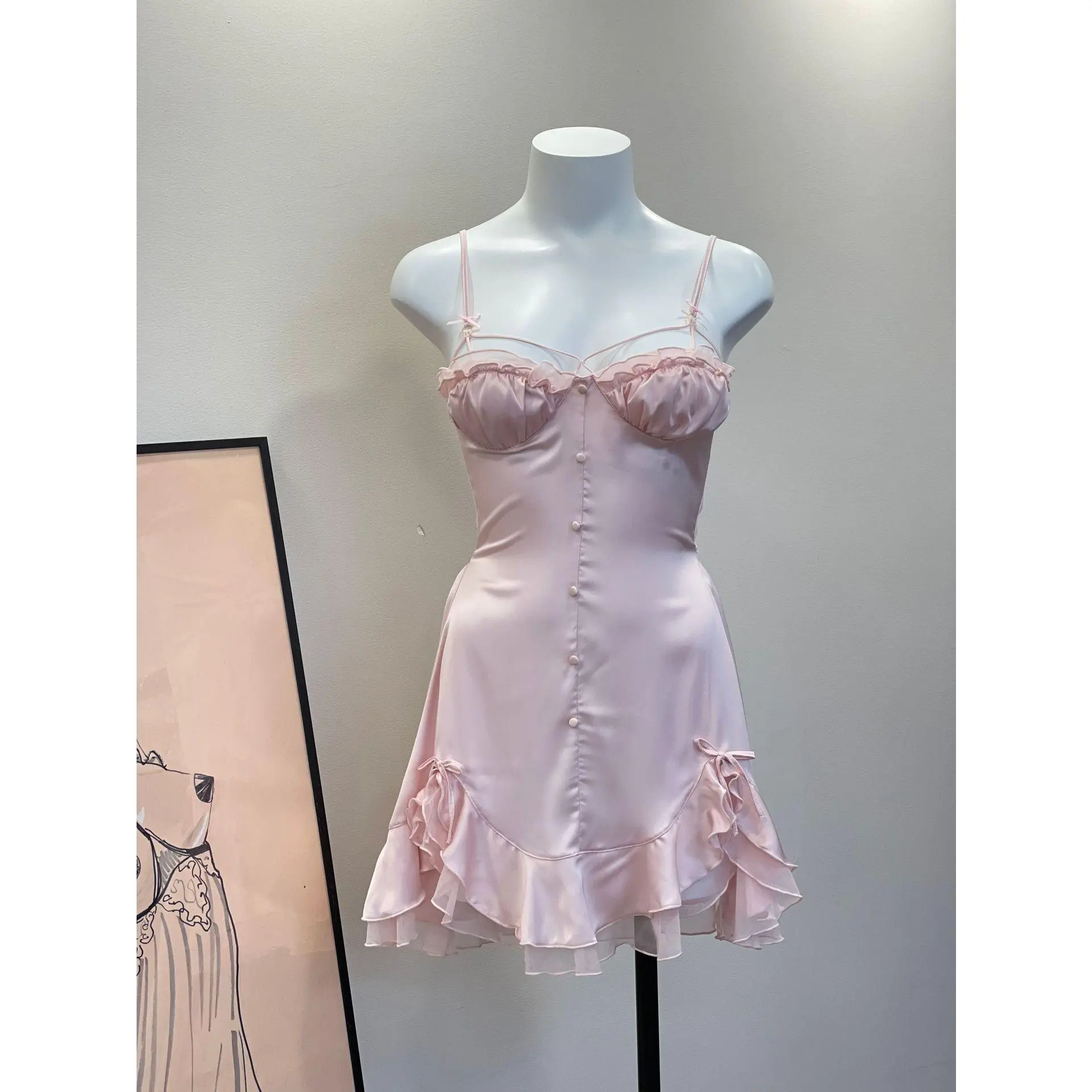French Lolita Girl Sleepwear Ice Silk Sexy Nightdress with Chest Pad High Quality Suspender Night Gown for Women Camisolas