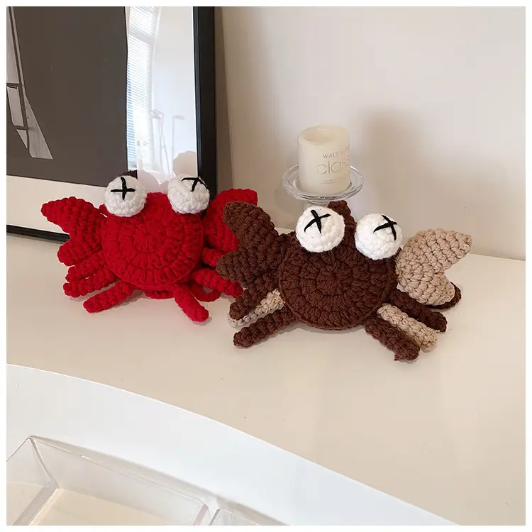 Cute Crochet Mini Bag for Small Essentials, Crab Shoulder Purse for Phone, Cards, Lipstick, Keys & Summer Outings Crochet Crab Novelty Bag, Cute Sea Animal Purse for Women Girls, Weird-Cute Summer Shoulder Bag for Beach Outfits