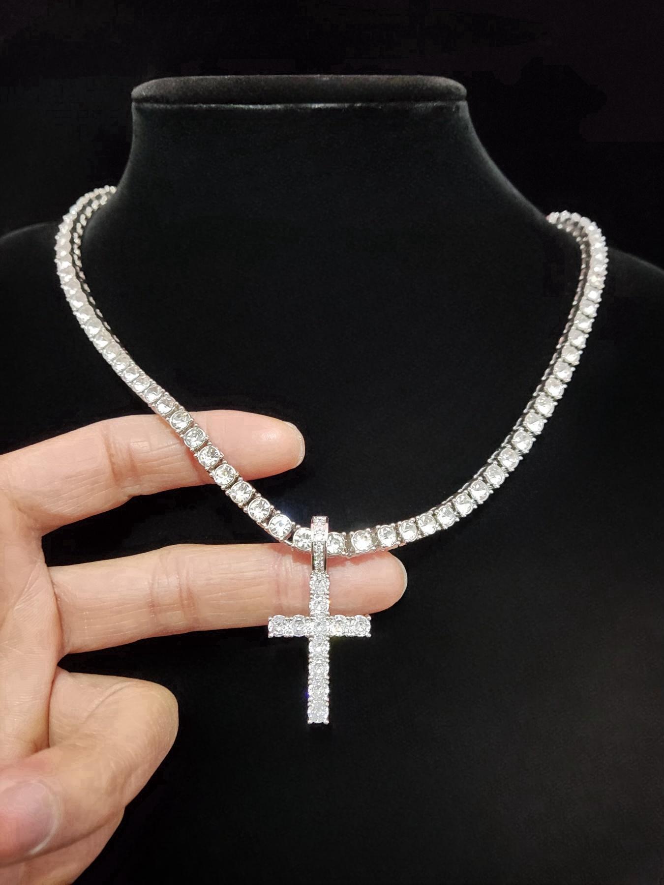 Artificial Zircon Inlaid Cross Pendant Necklace, Punk Style Necklace for Party, Daily Decor, Trendy All-match & Exquisite Hip Hop Jewelry for Birthday Gift, Zirconia Cross Pendant