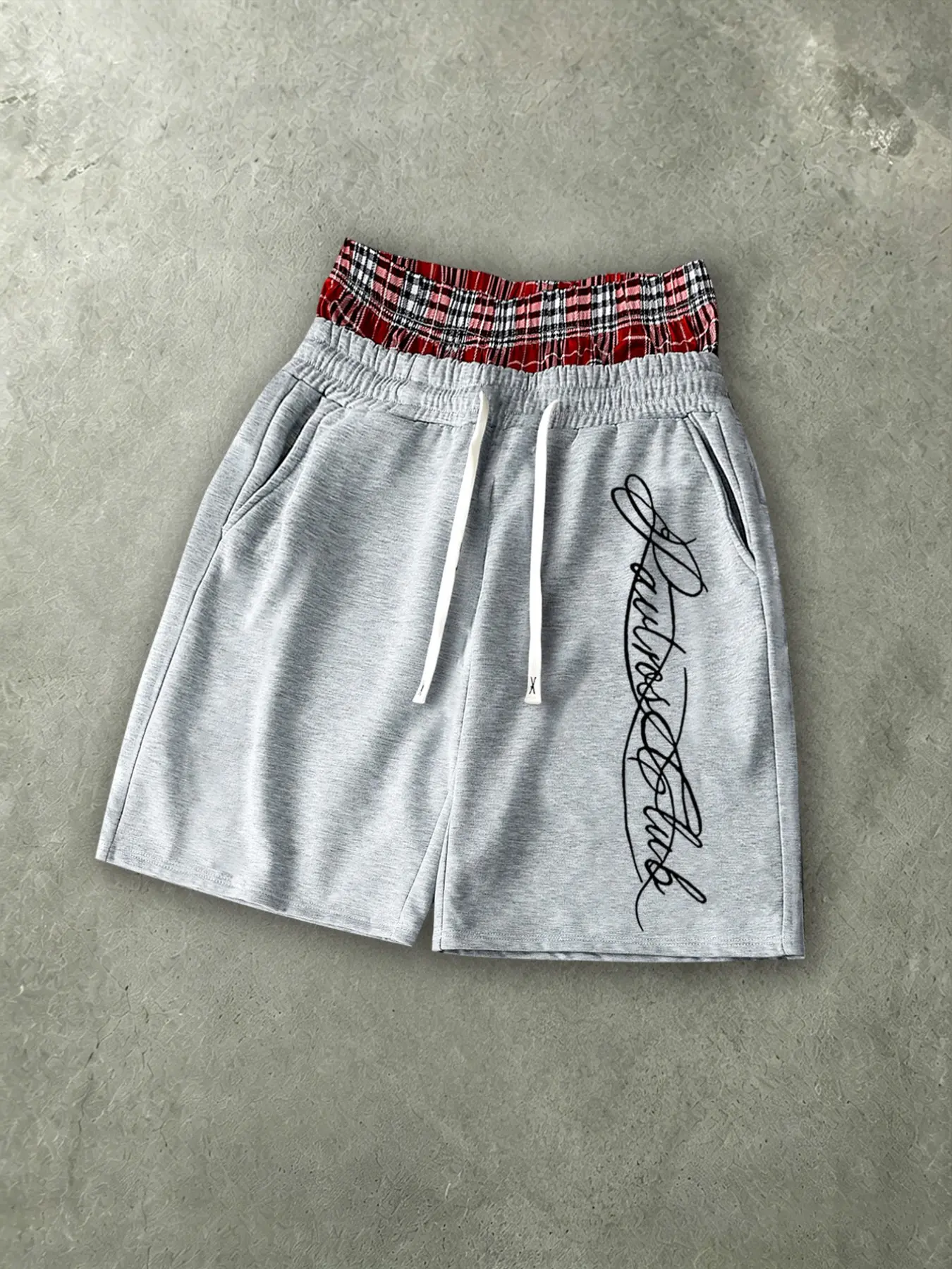 Men's Y2K High-Street Double-Waistband Plaid Patchwork Layered Sweatshirt Shorts, Script-Aesthetic Graphic Print, Casual Loose-Fit Oversized Summer Streetwear Sportswear Track Shorts