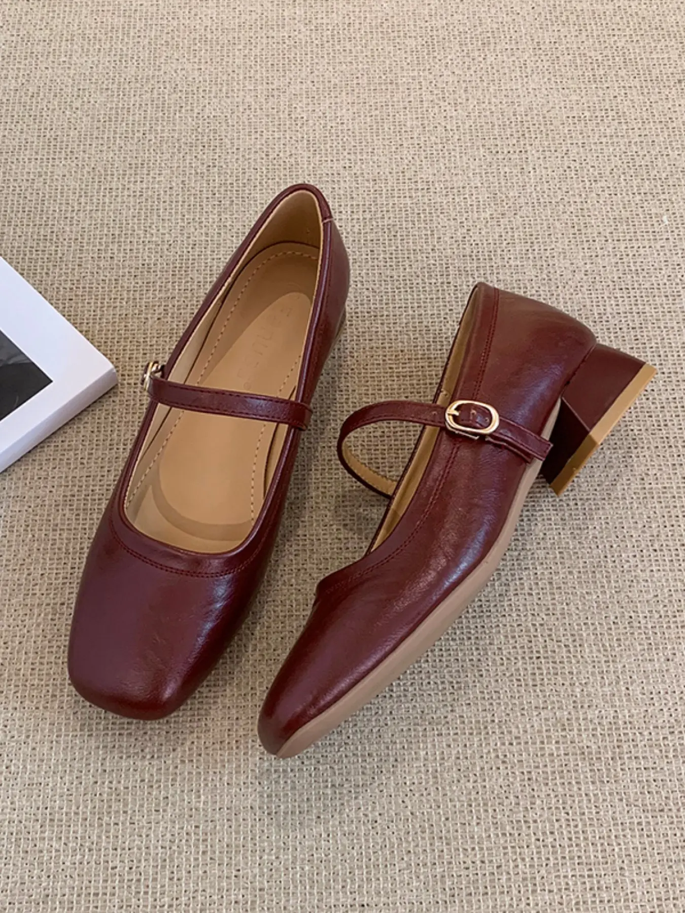 Elegant Women's French Style Slip-On Shoes, Soft Leather Round Toe Low Heel Mary Jane Flats, Comfortable Office & Casual Wear, Mary Jane Footwear