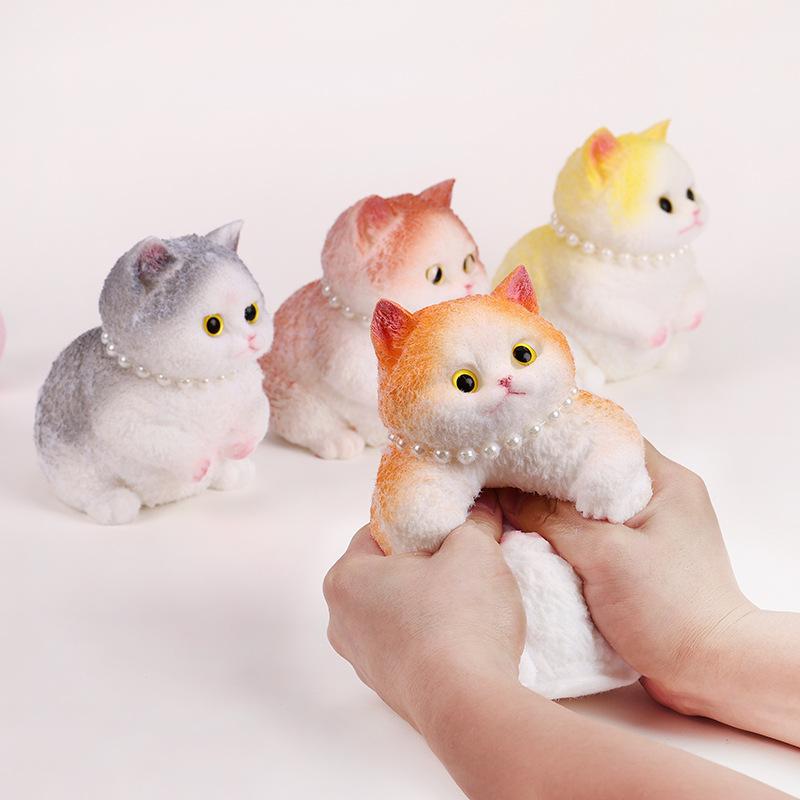 Super cute chubby cat figurine, high-quality handmade realistic figurine, stress-relieving toy. Relief Glutinous Rice Cake
