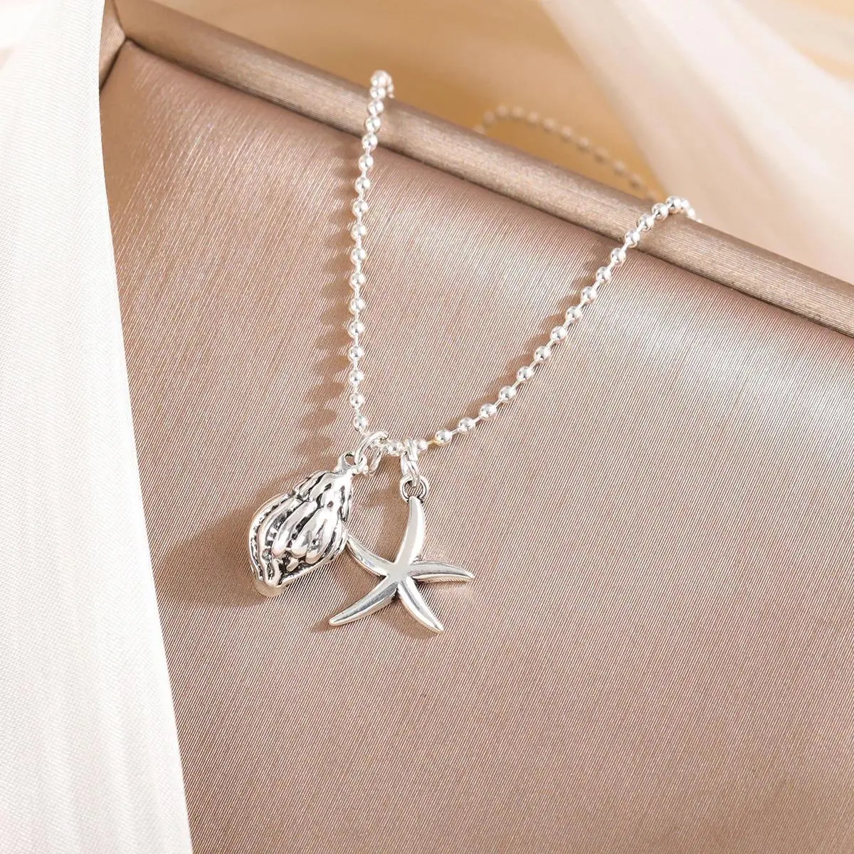 New Fresh Design Cute Starfish Personality 925 Sterling Silver Jewelry Creative Conch Star Pendant Necklaces  XL169