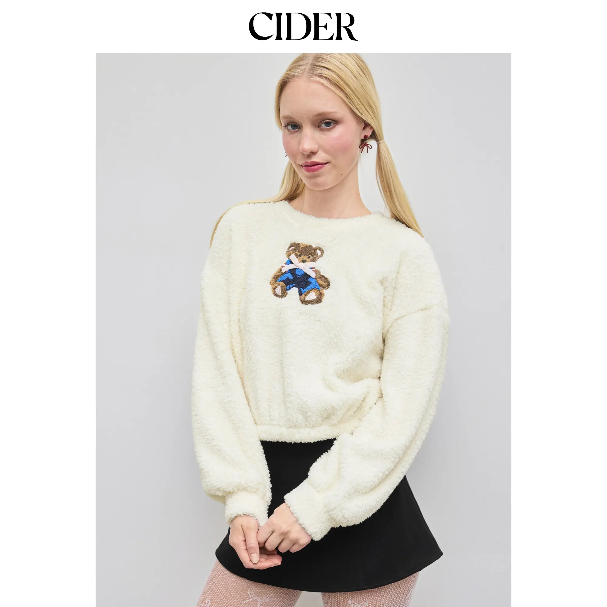 Cider [size 2-10] Fleece Round Neckline Bear Graphic Oversized Sweatshirt