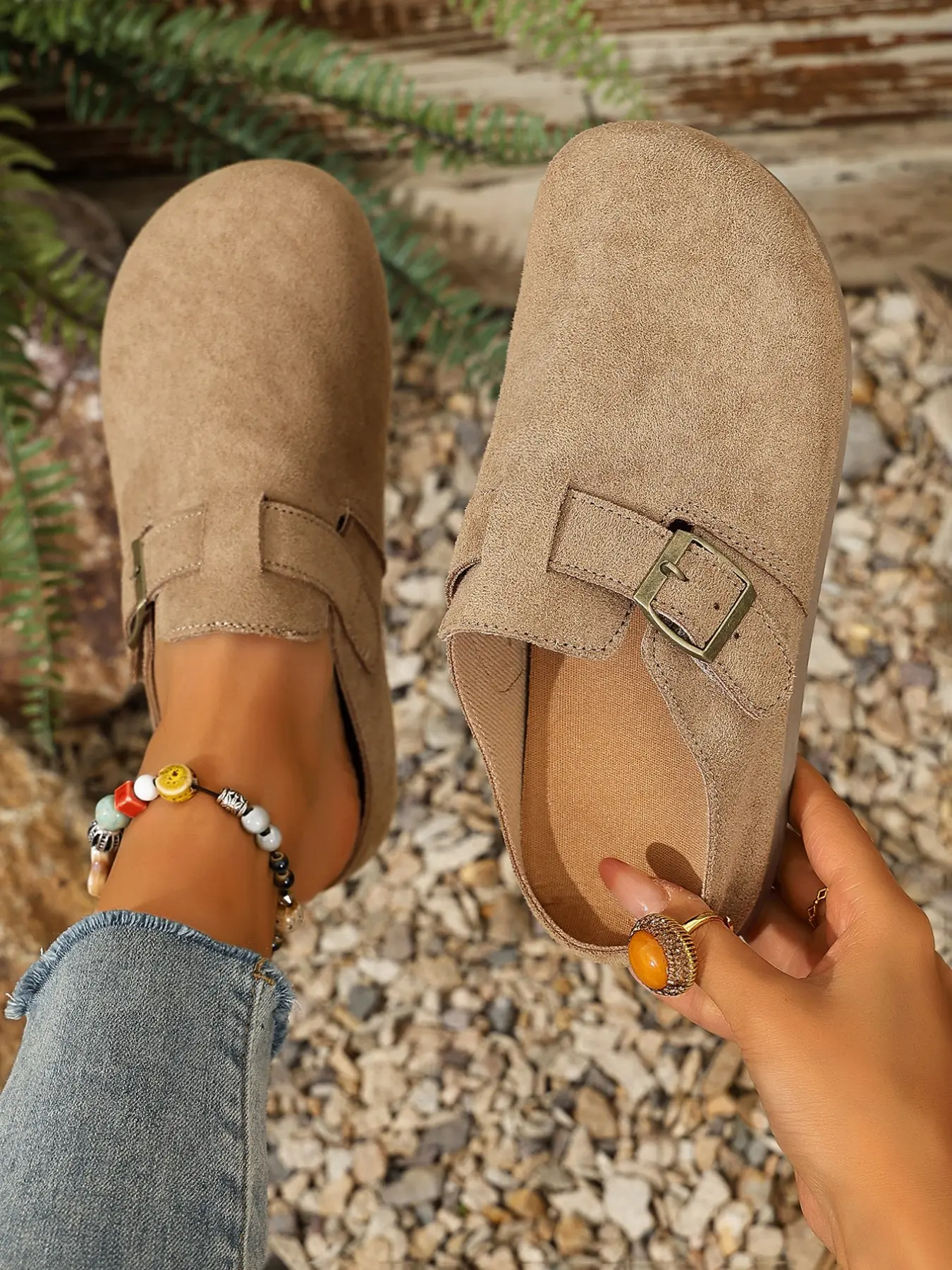 Women's 2026 Spring Summer New Velvet Slip-On Shoes, Wide Fit Comfortable Casual Flat Thick Soled Mules, Adjustable Antique Brass Buckle, Non-Slip Thick Sole
