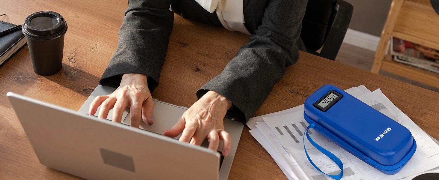 Insulin Cooler Travel Case with Temperature Display - Refrigerated Medicine Cooling Bag with 2 TSA Approved Ice Pack, Medication Pen Diabetic Supplies Organizer for Trip and Daily