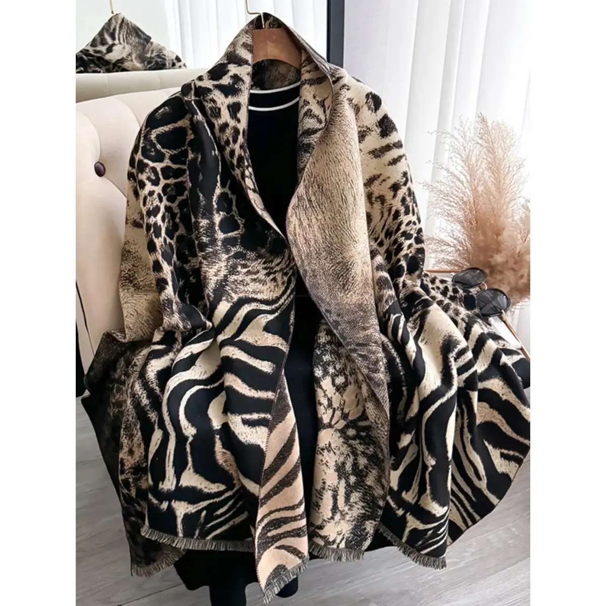 Leopard & Zebra Print Scarf – Women’s Elegant Fall & Winter Blanket Shawl, Cozy Travel Fashion Accessory, Animals, Tencel, Casual, Fringe, Female