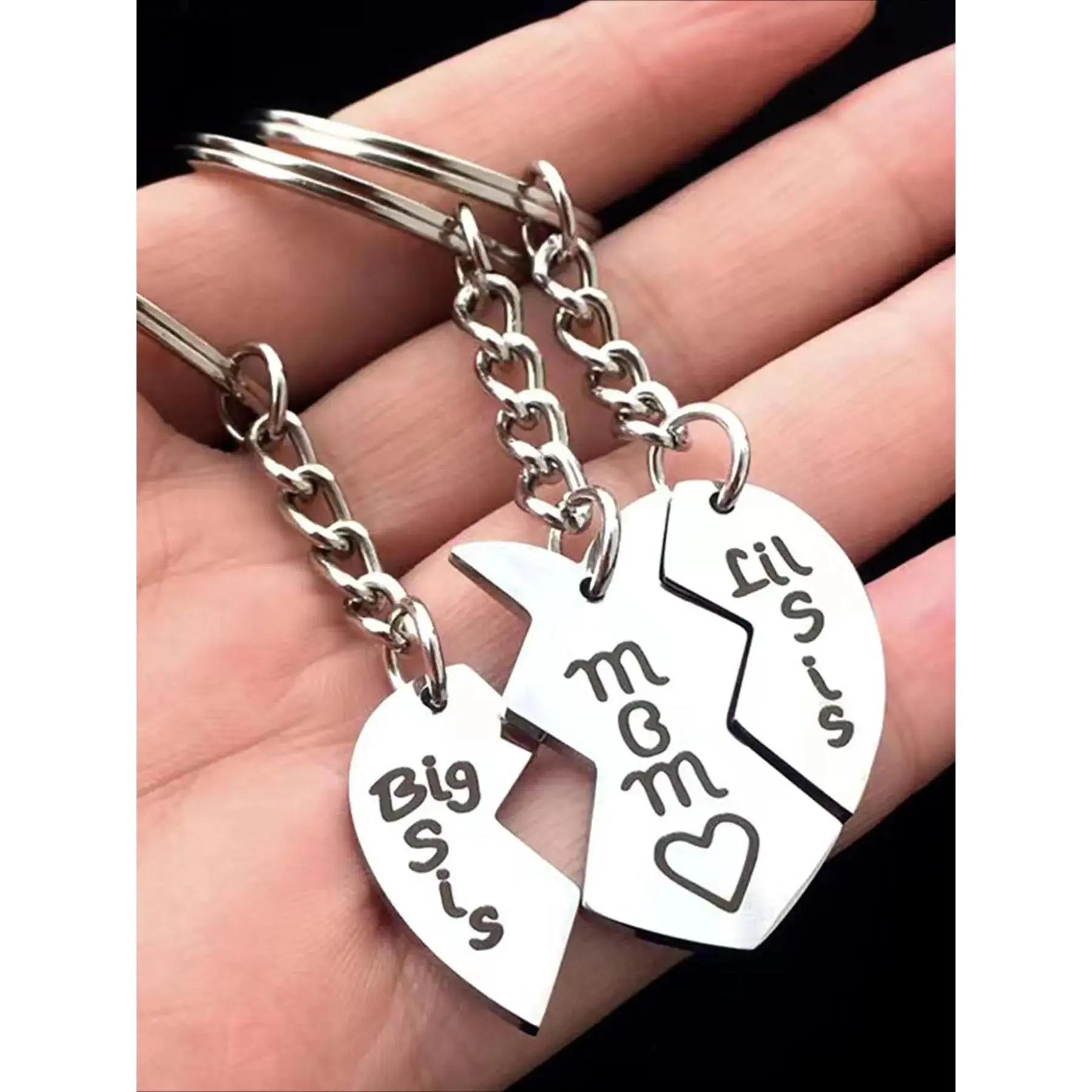 Couples Keyring Set, 3-Piece Stainless Steel Split Heart Pendants with Letter Engraving, Casual Matching Pairs, Unisex Anniversary Gift, Couple Gifts for Adults, Engraved Phrase Keychains