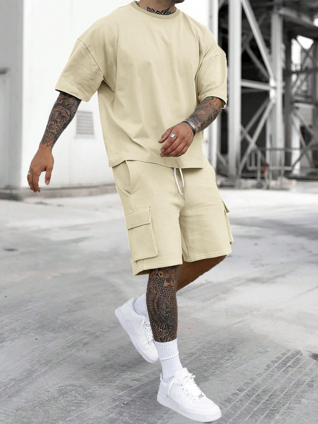 Men's Solid Color Tee & Drawstring Waist Shorts Two-piece Set, Regular Fit Breathable Soft Comfy Round Neck Short Sleeve T-shirt & Pocket Shorts Pj Set, Men's Casual Sleepwear for Summer