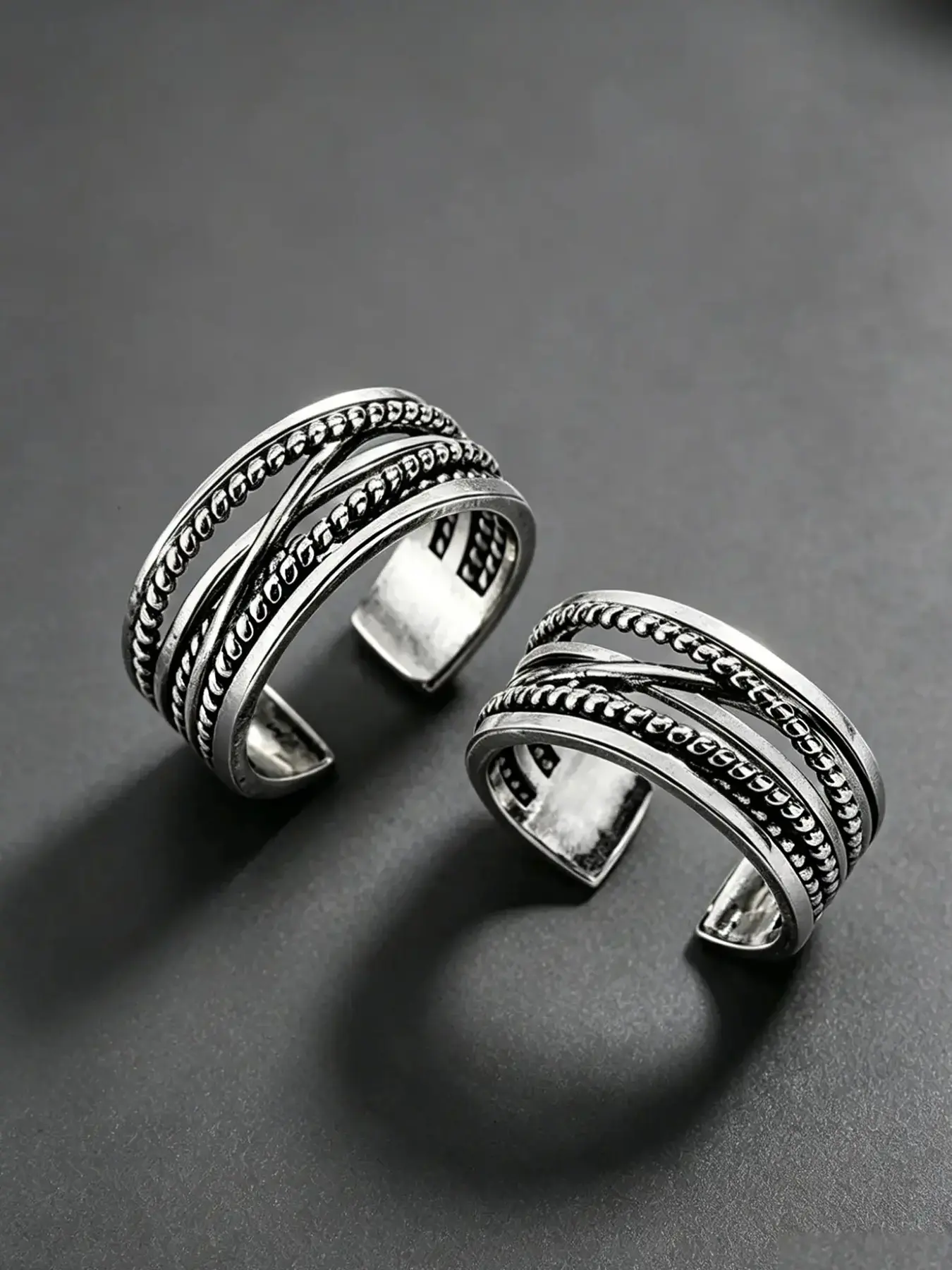 1 Pair of Vintage Courtyard-Style Thumb Rings – Unique Multi-Band Design (Unisex) – Adjustable, Elegant Bohemian Accessory – Multi-Layer Woven Open Ring – A Gift for All Seasons – Vintage-Style Jewelry – Bohemian Ring – Gift for Her