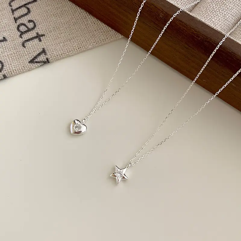 Silver-Plated Star Necklace for Women, Minimalist Korean Style with a Petite Pendant, Dainty and Versatile Fashion Jewelry, Star Necklaces, Asian Style Necklaces