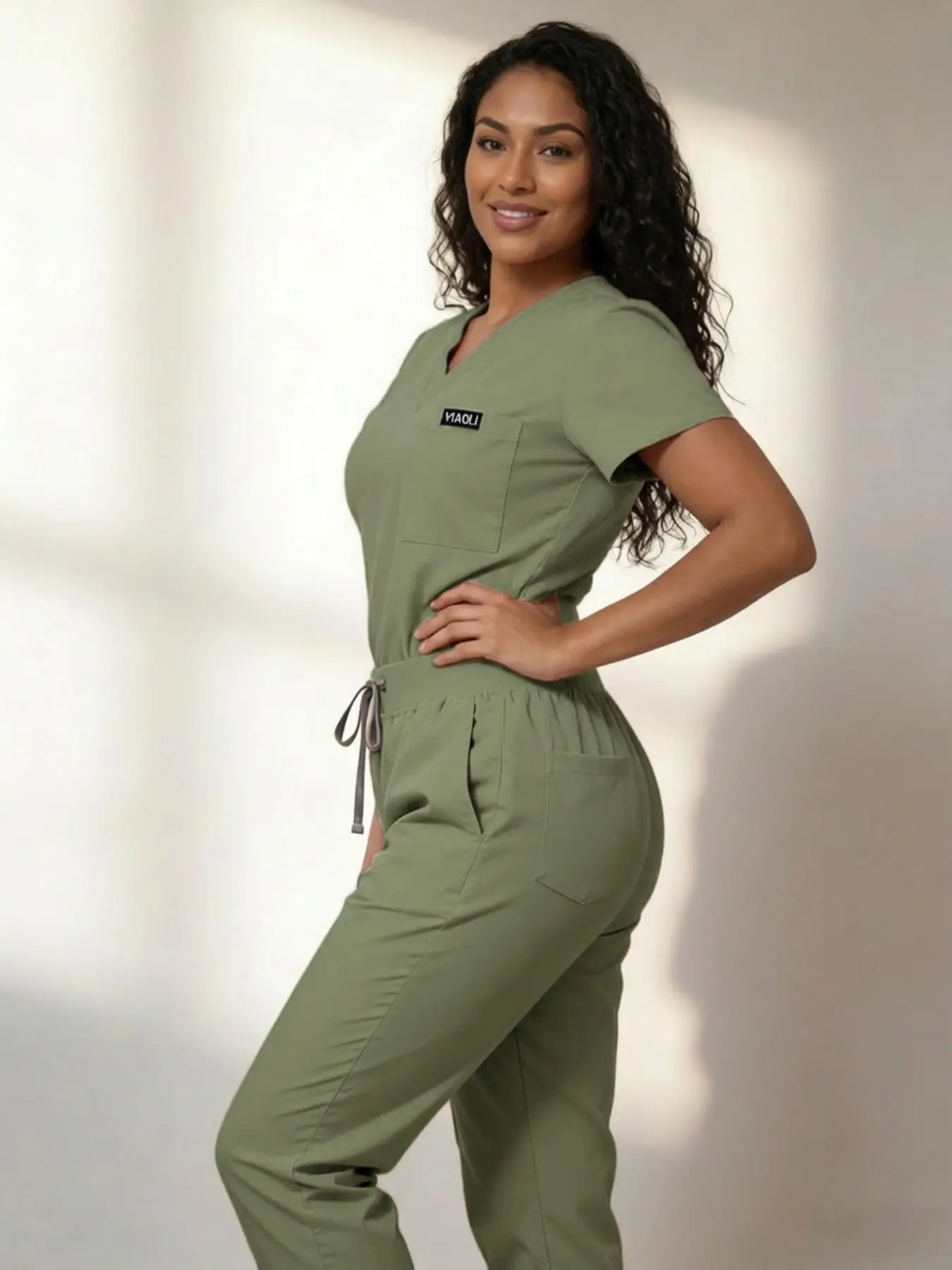 Women's Medical Scrubs Set, Anti-Pilling Lightweight Breathable Multi-Pocket Top & Side Pocket Jogger Pants for Hospital, Clinic & Spa Use Uniforms