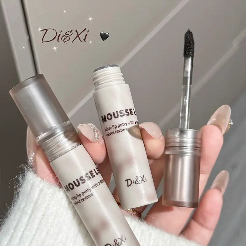 Soft Matte Mousse Lipstick, Matte Finish, Brightens Skin Tone, Long-Lasting, Non-Fading, Women's Lipstick