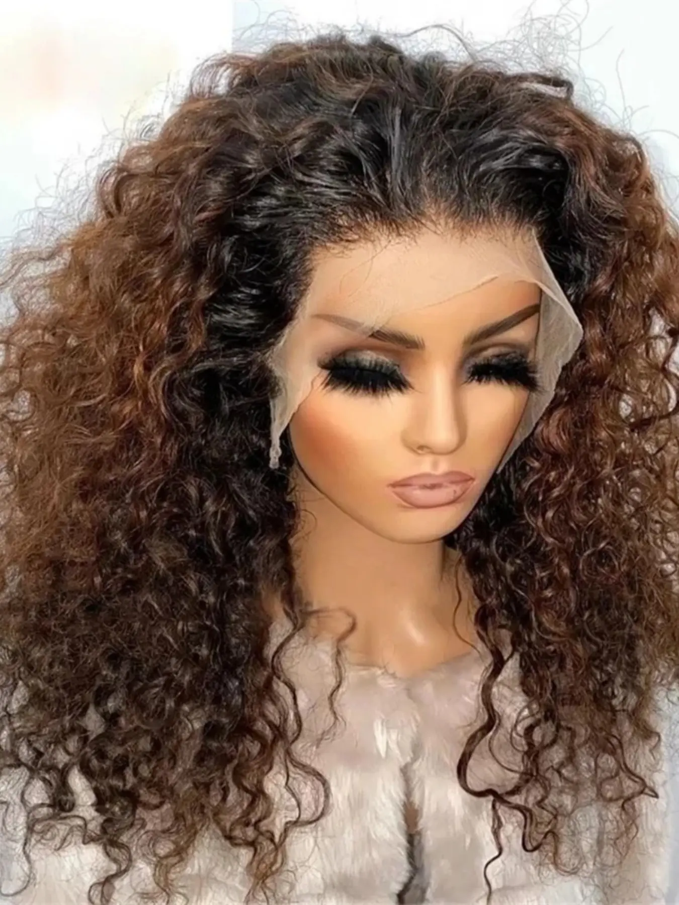 26-Inch Soft Natural Ombre Brown Gradient Afro Kinky Curly Wig, 13x4x1 Lace Front, Glueless, Heat Resistant, Pre-Plucked, Fashion Synthetic Wig for Women