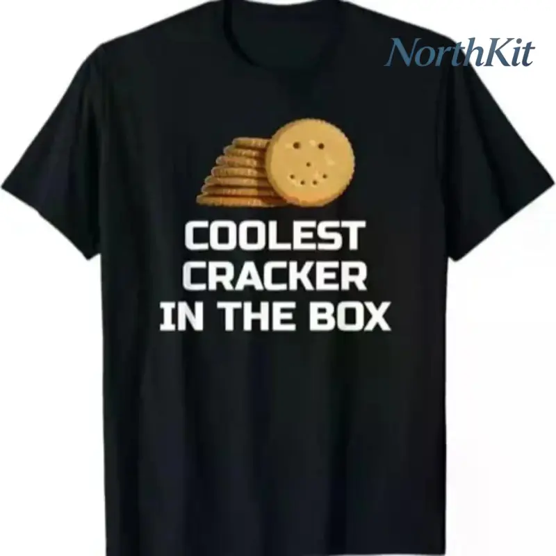 Men's Black Graphic Short-Sleeve Round Neck T-Shirt - "Coolest Cracker In The Box" Bold Print, Loose Fit Cotton Streetwear, Machine Washable All-Season Sports Casual Going Out Top, Shortsleeve