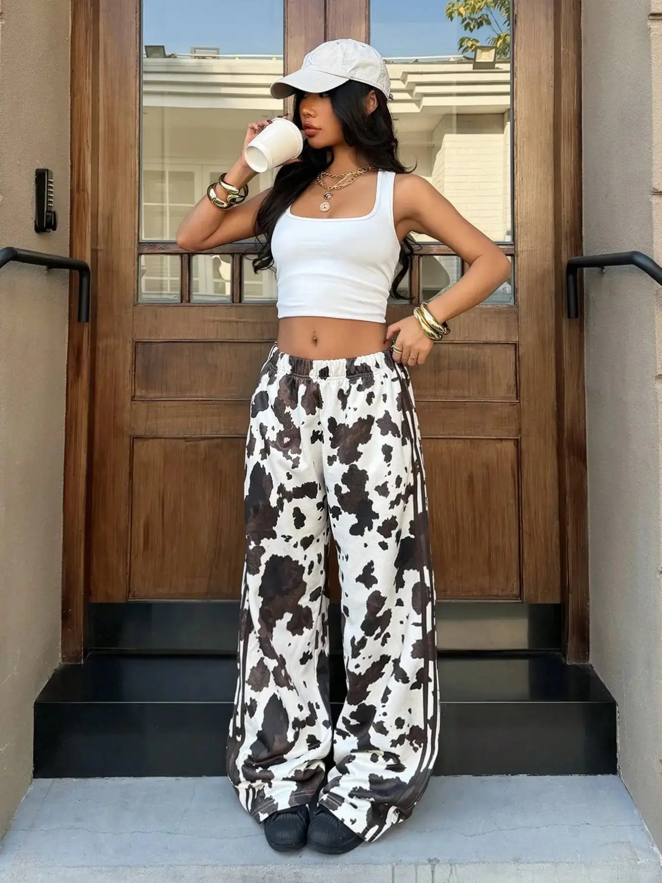 Women's Cow Print Side Stripe Wide Leg Pants, Elastic Waist Loose Fit Casual Long Trousers, Comfortable and Stylish Bottoms for Daily Wear