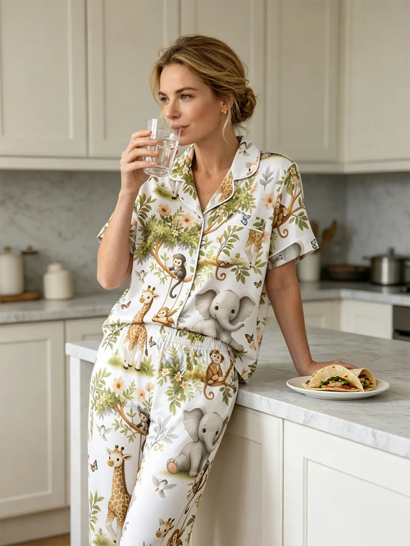 Women's Pajamas Set Cute Safari Jungle Aesthetic Cartoon Animal Lover Giraffe Elephant Monkey Floral Print Contrast Trim Notched Collar Short Sleeve Long Pants Soft Relaxed Fit Cozy Summer Nightwear Loungewear Set for Women