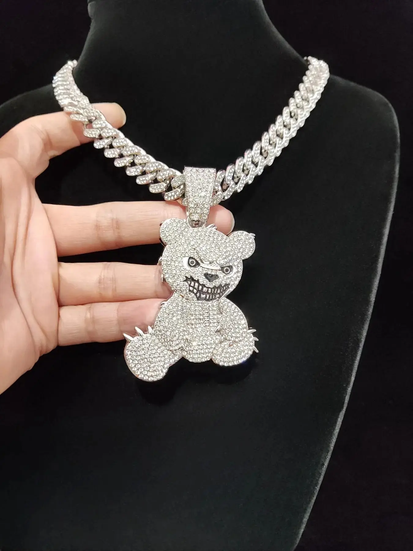 Unisex Punk Style Bear Pendant Necklace, Rhinestone Decor Cuban Chain Necklace, Jewelry for Party, Daily Decor, Bling Accessory, Birthday Gift, Valentine's Day, Cuban Link Chain, Rhinestone Decorated Necklace, Necklaces Men, Chunky Statement Necklace