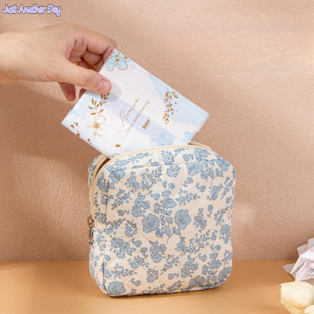Floral Sanitary Pad Storage Pouch — Large Capacity, Portable, Cute Design — Versatile Bag for Sanitary Pads, Cosmetics, or Data Cables