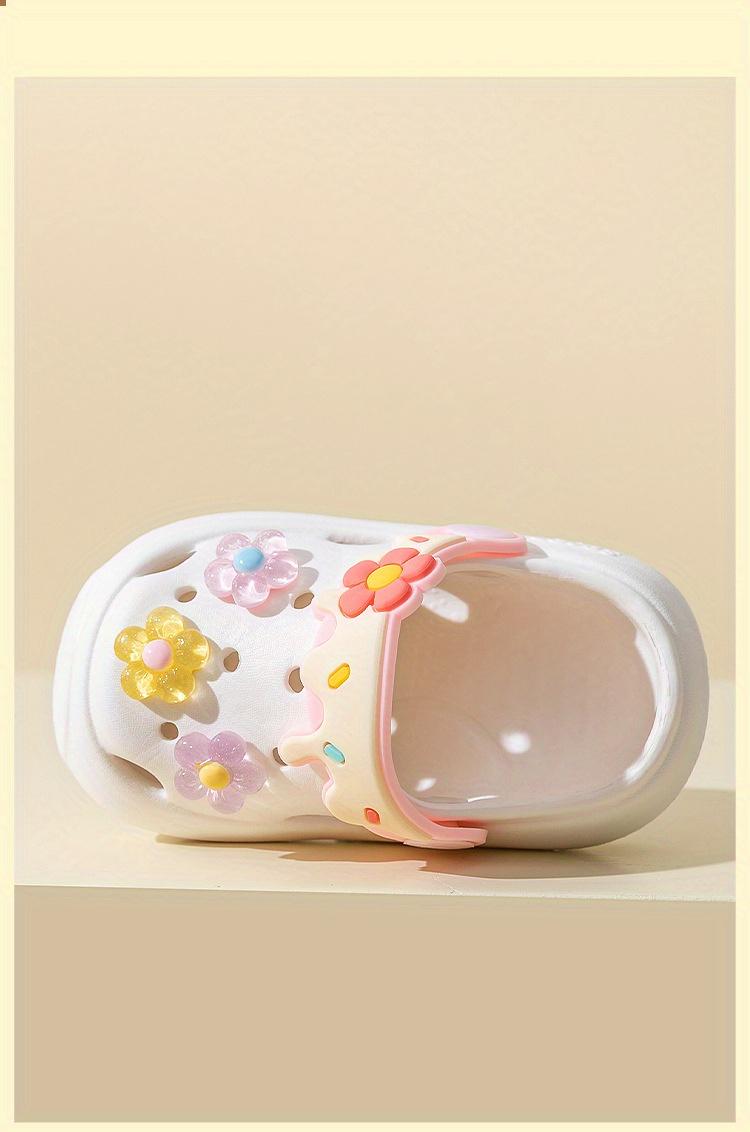 New(New)Adorable New Indoor Sandals for Toddlers, Featuring a Soft Non-Slip Bottom And Holes for Breathability