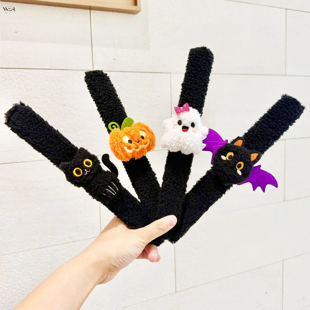 24cm Unisex Halloween Aesthetic Fuzzy Plush Slap Bracelet - Black Curly Snap Wristband with Cartoon Faces Pumpkin Ghost Black Cat Purple Bat Ornaments, Easy Removal, Kids Costume Accessory Party Favor Holiday Gift, Halloween Party