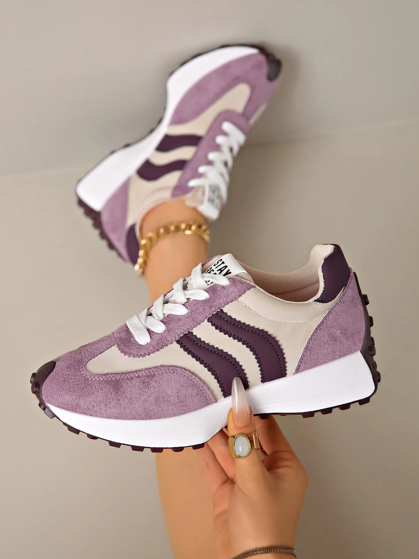 New Women's Aggressive Running Shoes, Comfortable Walking Shoes, Durable Design, Perfect for Daily Wear, Lightweight and Breathable