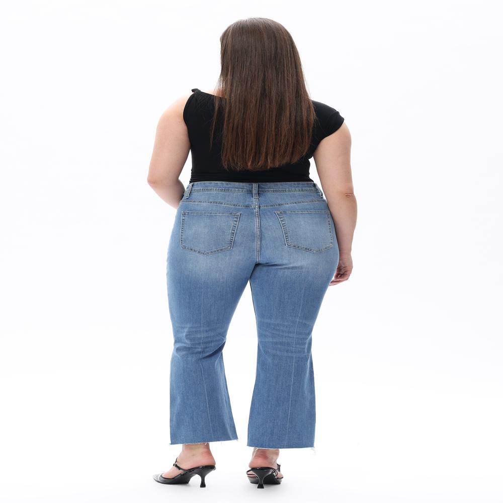 Retro Light Wash Flare Jeans for Curvy Women, Perfect High Waisted Bootcut Denim |   Must-Have Streetwear