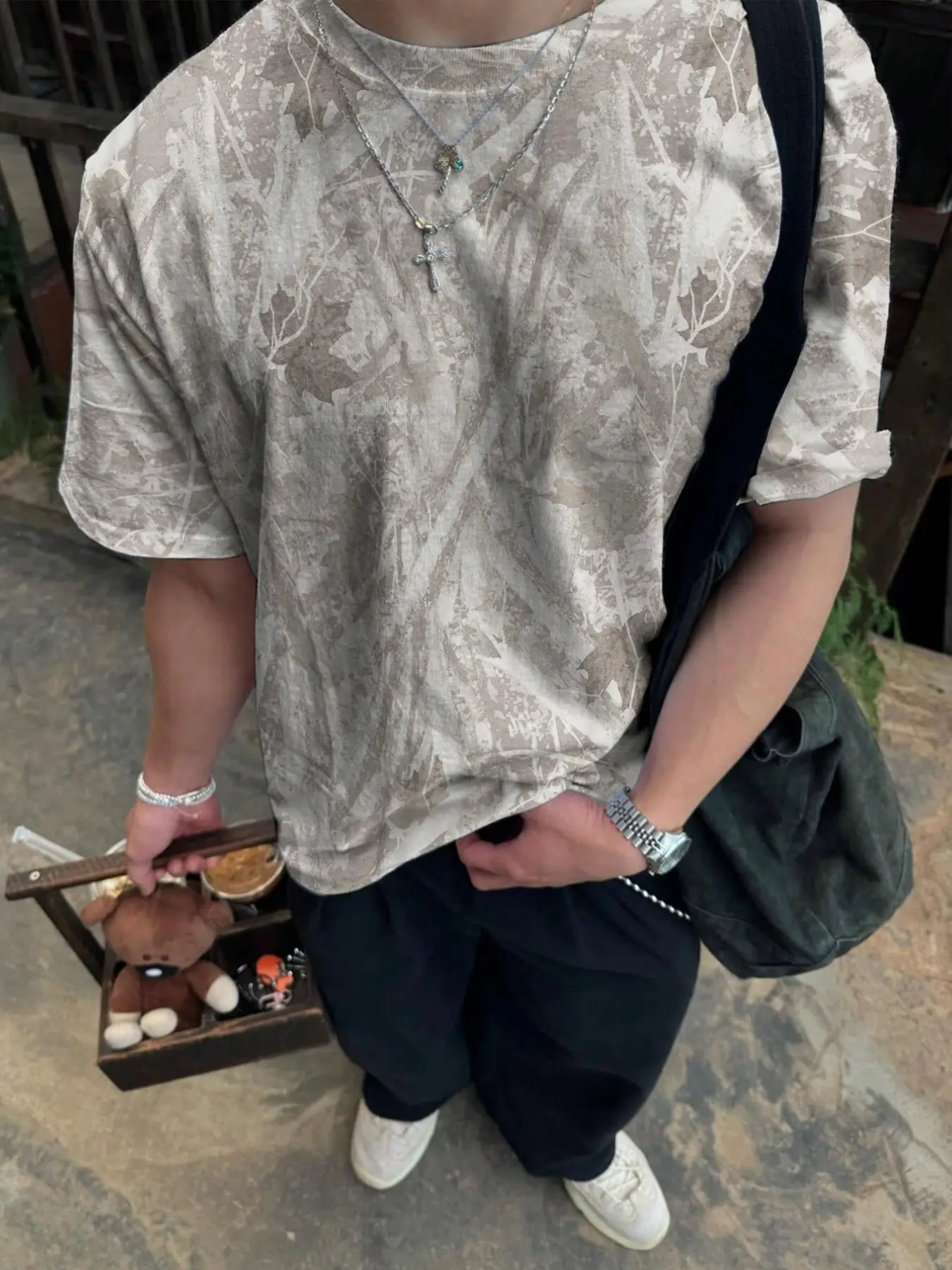 Men's Fashion Street Style Camouflage Streetwear T-Shirt, Vintage Washed Leaf Print, Loose Fit, Short Sleeve, Soft Breathable Fabric, Summer Casual Wear Menswear
