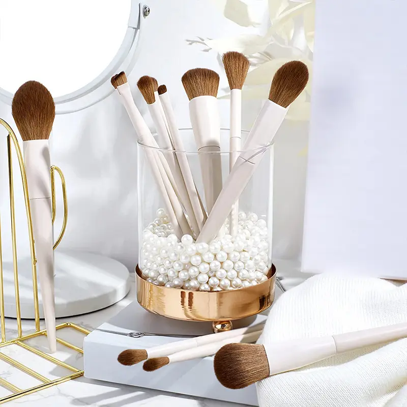14-Piece Makeup Brush Set with Wooden Handles – White Beauty Tools