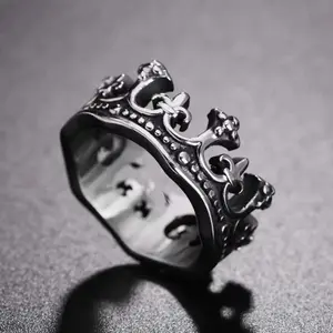 Classic Retro Crown King Ring Personalized Creative Fashion Punk Ring Men and Women Niche Street Party Ring Gift Jewelry
