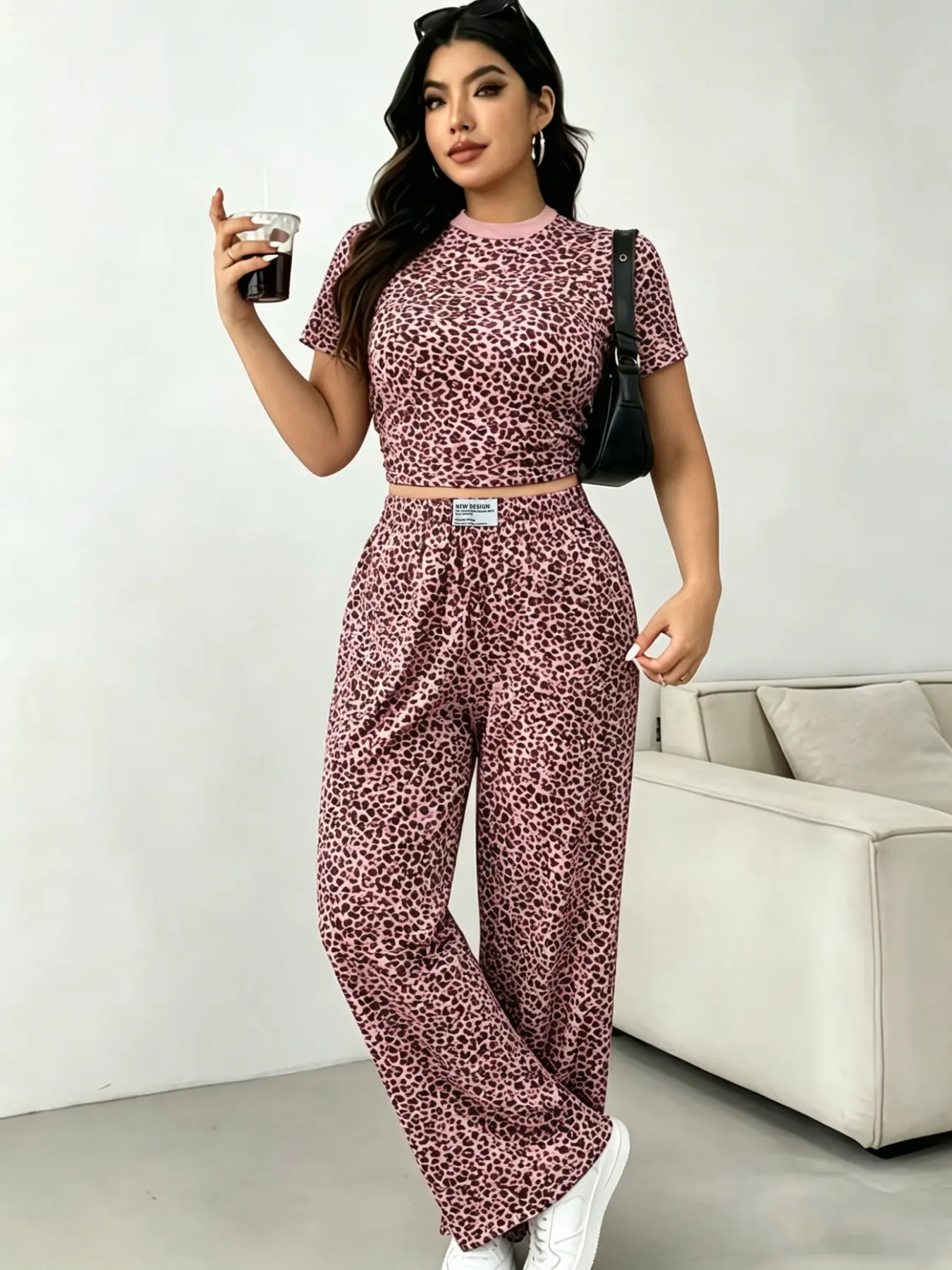 Trendy Chic Style Leopard Print Lazy Set, Slim Fit Round Neck Short Tee + Loose Wide Leg Pants Two Piece, Perfect for Casual Wear, Outfit, Clothes