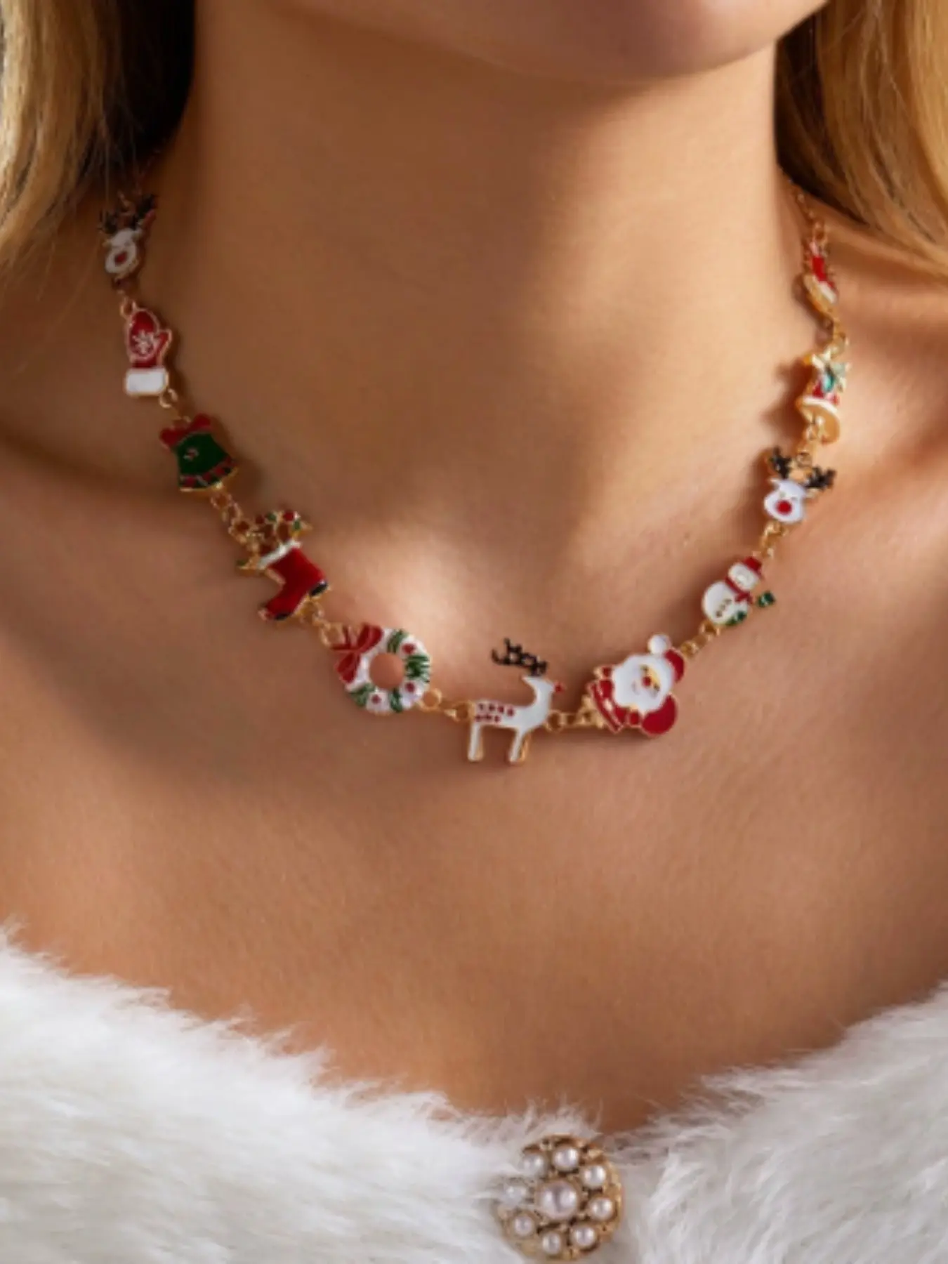 Christmas Oil Drop Pendant Necklace, Fashionable Versatile Reindeer Santa Snowman Sock Chain, European and American Cross-Border Jewelry