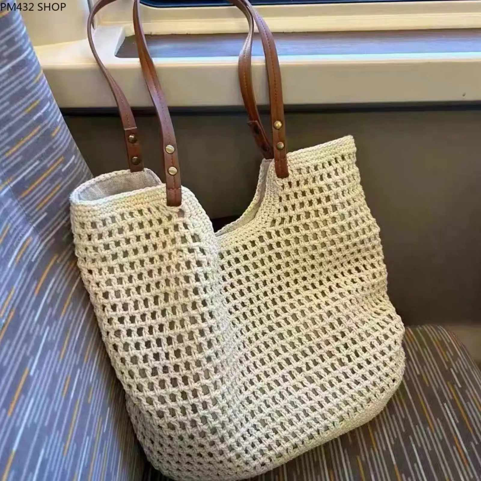 Large Capacity Straw Tote Bag for Women – Summer Beach Woven Handbag, Boho Straw Shoulder Bag, Lightweight Vacation Straw Beach Bag, Casual Underarm Travel Tote