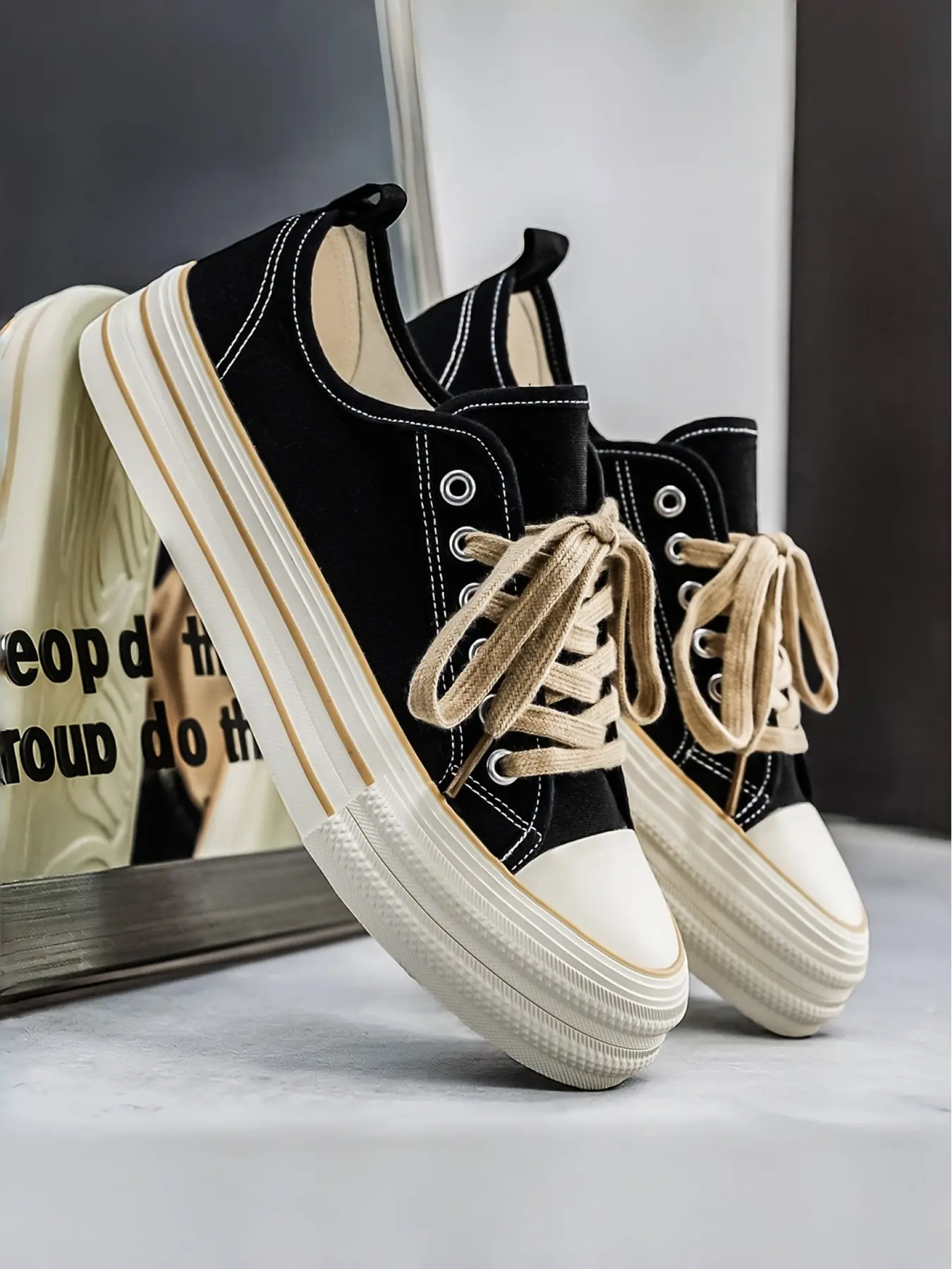 Low-cut canvas shoes men's new black all-match sneakers breathable retro student shoes commuter niche shoes