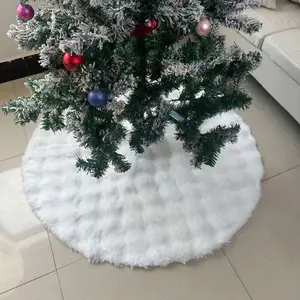 Plush Christmas Tree Skirt, European and American Style, Soft and Comfortable, Perfect for Christmas Party Decorations