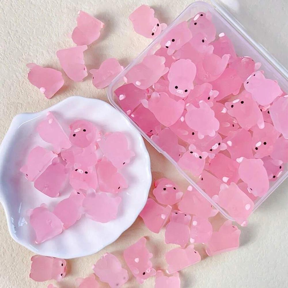 30pc/1Box Luminous Pig Design Glow in The Dark Creative Mini Pink Pig Miniature for Garden Landscape Home Decoration Accessories