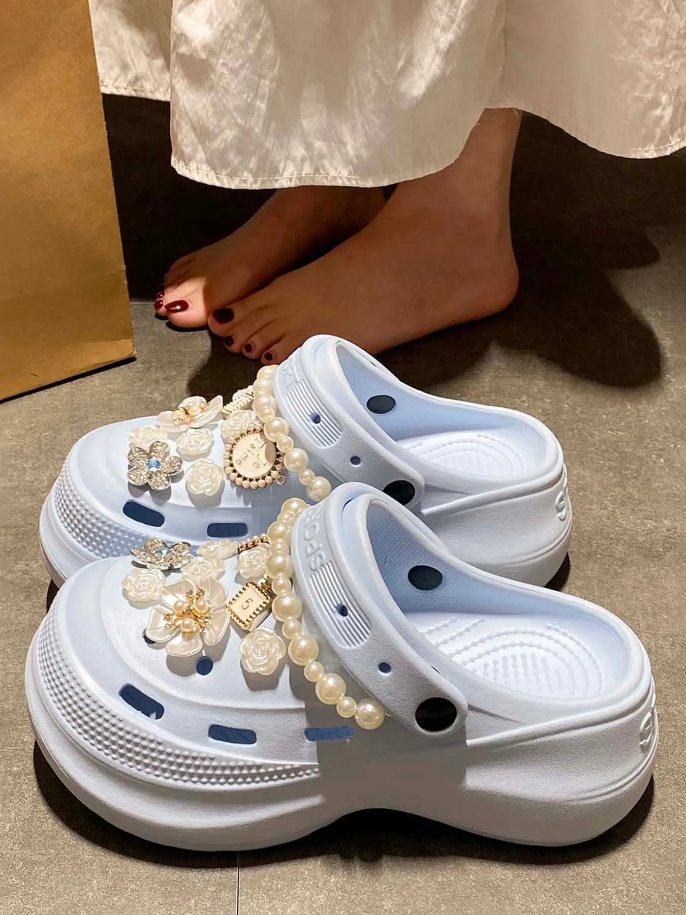 2026 Trendy Korean Style Garden Shoes, Eva Women's Fashion Versatile Two-Wear Thick Sole Comfortable Casual Beach Sandals Summer Slides Shoes Floral Slippers